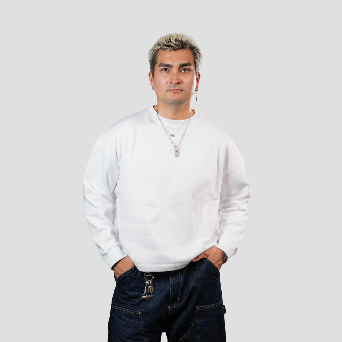 Essential Sweater White