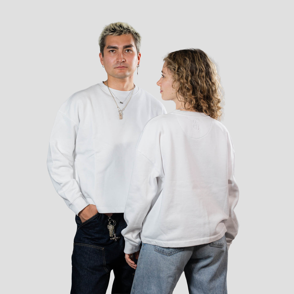 Essential Sweater White