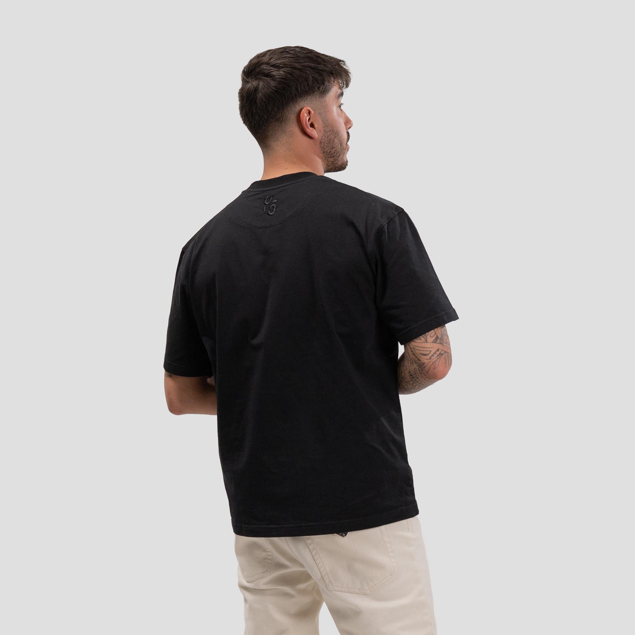 Essential T-Shirt Black