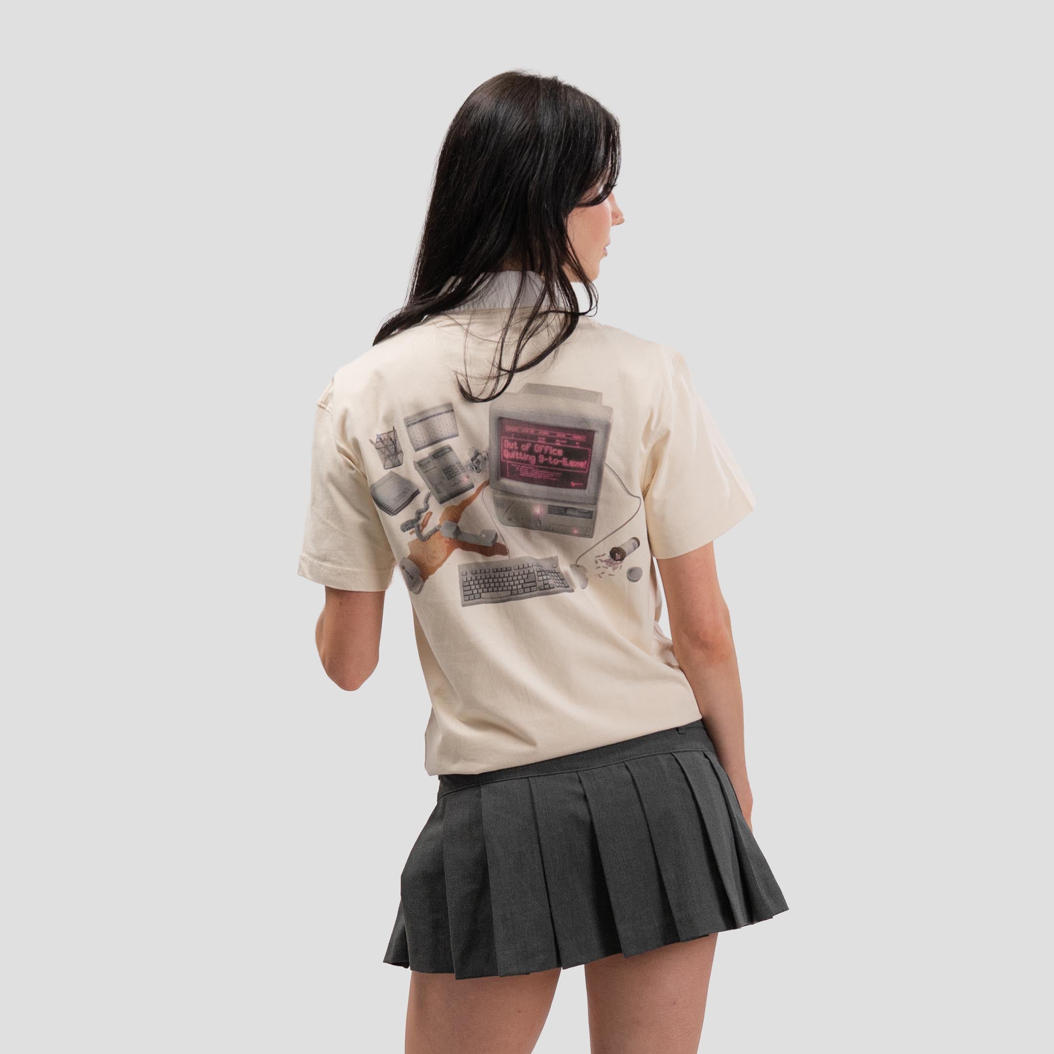 Office Desk T-Shirt Bone-White
